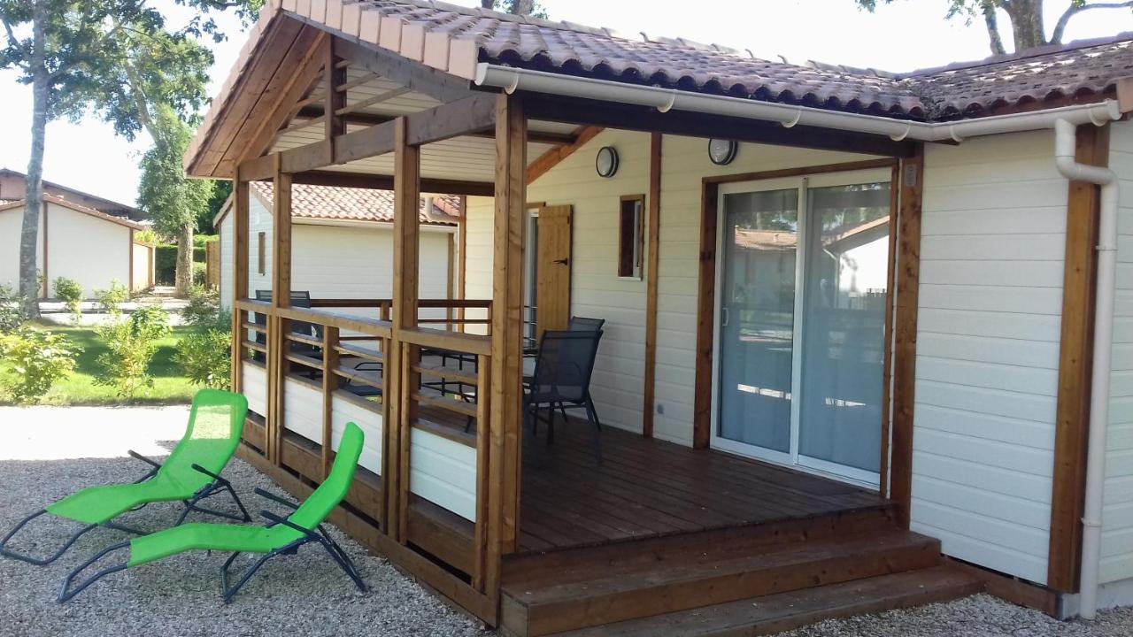 Chalet Avec Piscine Azur Luaran gambar